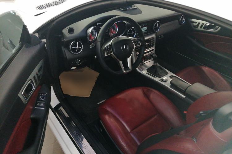 Used Mercedes-Benz SLK-Class 2011 SLK 200 Fashion Model Interior 3