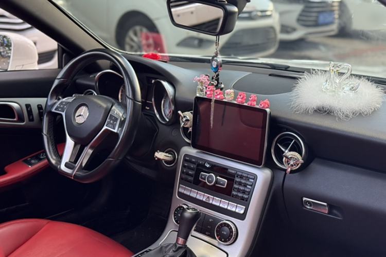 Used Mercedes-Benz SLK-Class 2011 SLK 200 Fashion Model Interior 6