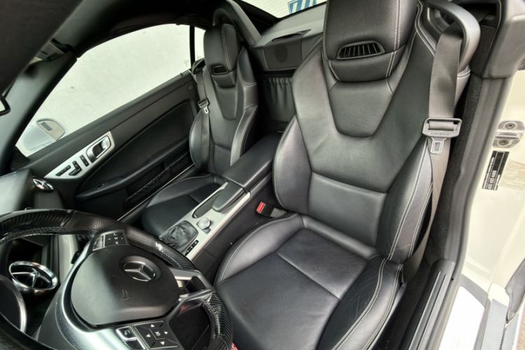 Used Mercedes-Benz SLK-Class 2011 SLK 200 Fashion Model Interior 6