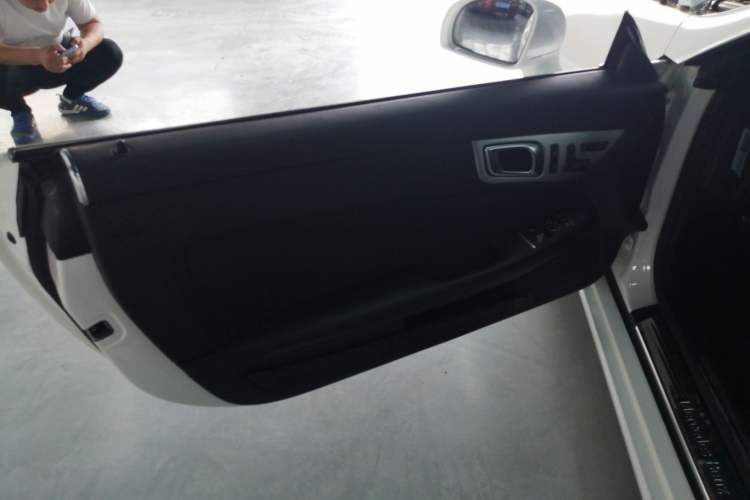 Used Mercedes-Benz SLK-Class 2011 SLK 200 Fashion Model Interior 8