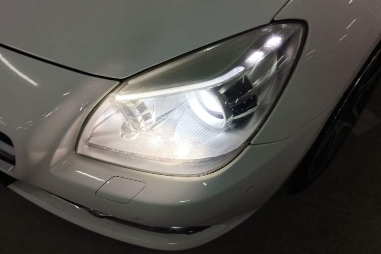 Used Mercedes-Benz SLK-Class 2011 SLK 200 Fashion Model Left Front Headlight