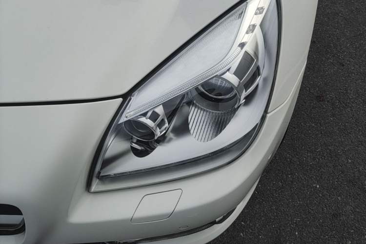Used Mercedes-Benz SLK-Class 2011 SLK 200 Fashion Model Left Front Headlight