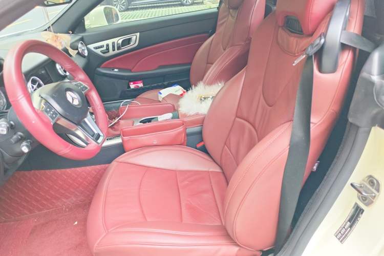 Used Mercedes-Benz SLK-Class 2011 SLK 200 Fashion Model Left Front Seat