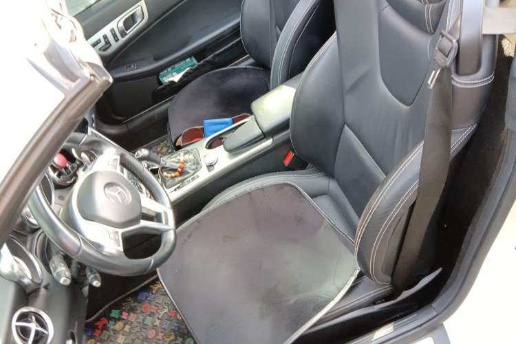 Used Mercedes-Benz SLK-Class 2011 SLK 200 Fashion Model Left Front Seat