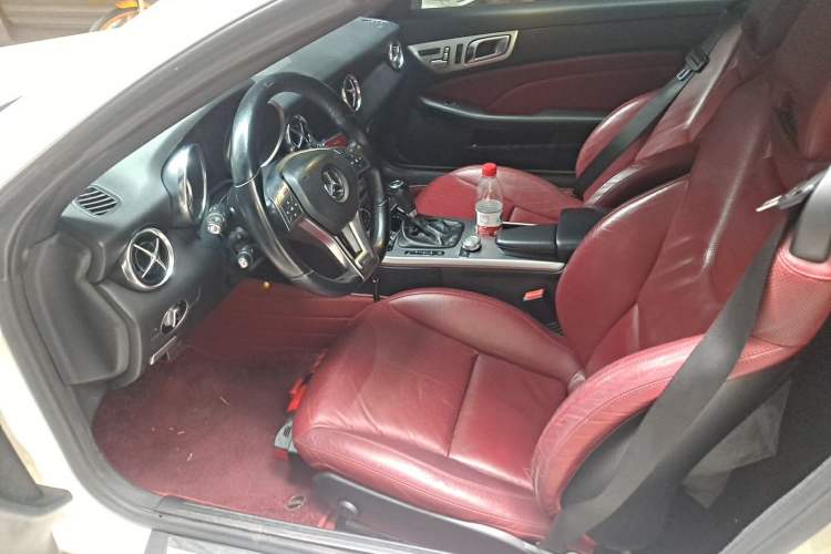Used Mercedes-Benz SLK-Class 2011 SLK 200 Fashion Model Left Front Seat