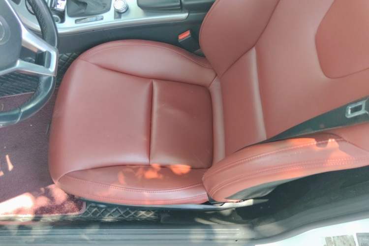 Used Mercedes-Benz SLK-Class 2011 SLK 200 Fashion Model Left Rear Seat