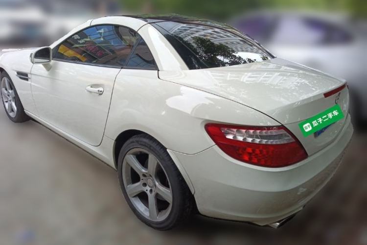 Used Mercedes-Benz SLK-Class 2011 SLK 200 Fashion Model Rear Left 45 Deg