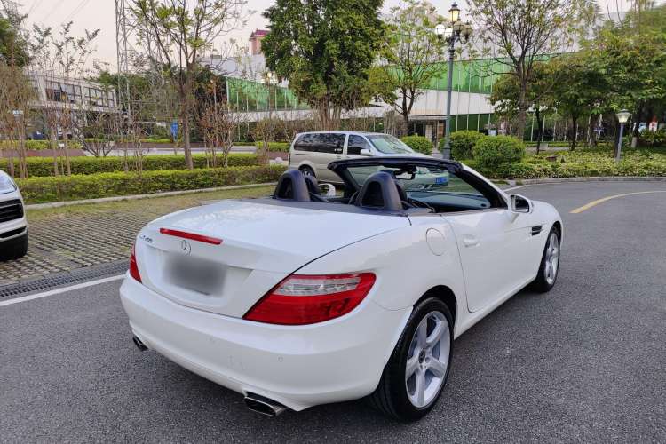 Used Mercedes-Benz SLK-Class 2011 SLK 200 Fashion Model Rear Right 45 Deg