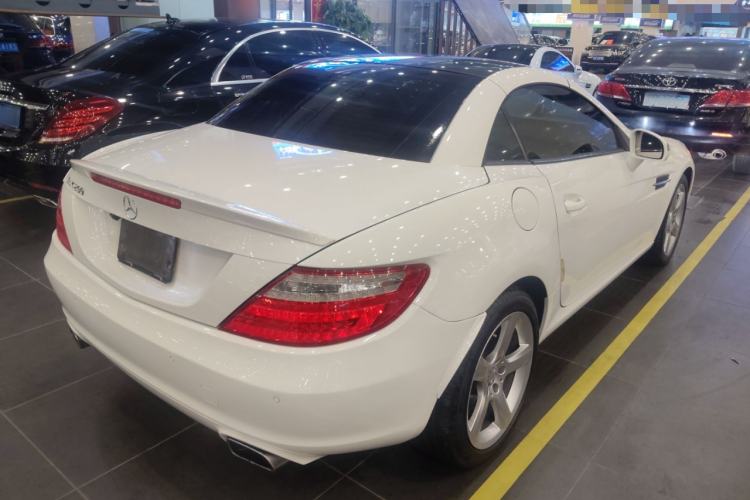 Used Mercedes-Benz SLK-Class 2011 SLK 200 Fashion Model Rear Right 45 Deg