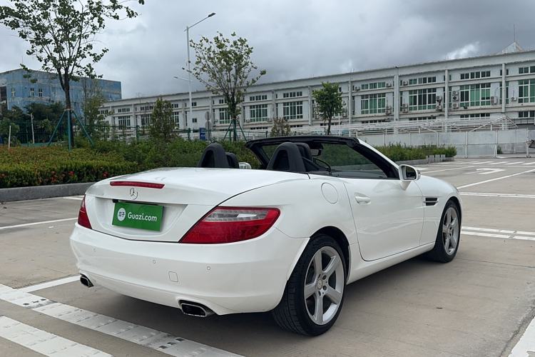 Used Mercedes-Benz SLK-Class 2011 SLK 200 Fashion Model Rear Right 45 Deg