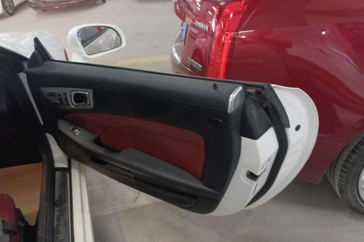 Used Mercedes-Benz SLK-Class 2011 SLK 200 Fashion Model Right Front Door Interior