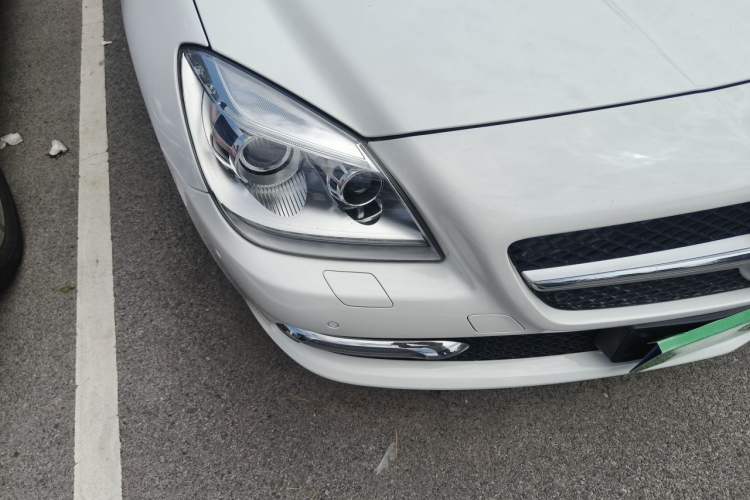 Used Mercedes-Benz SLK-Class 2011 SLK 200 Fashion Model Right Front Headlight