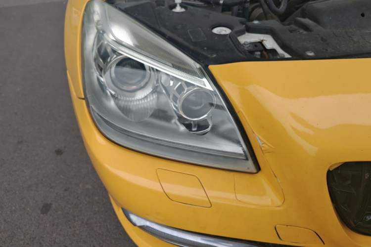 Used Mercedes-Benz SLK-Class 2011 SLK 200 Fashion Model Right Front Headlight