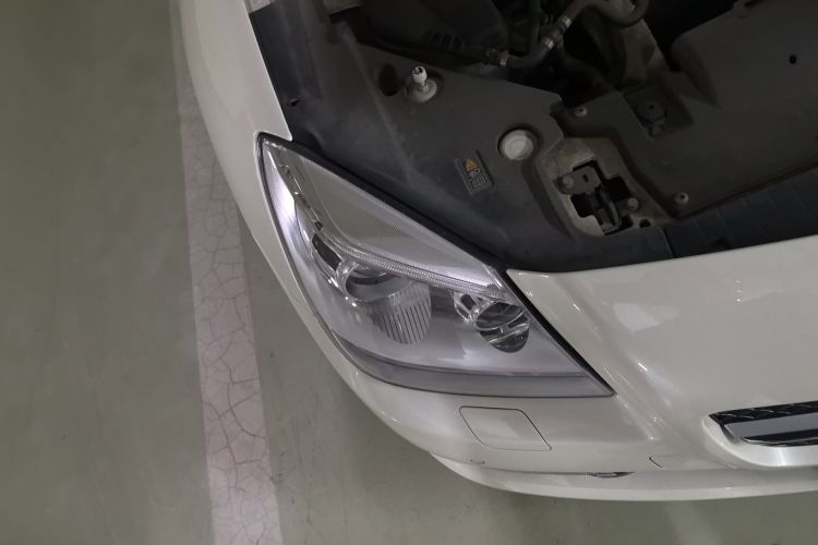 Used Mercedes-Benz SLK-Class 2011 SLK 200 Fashion Model Right Front Headlight