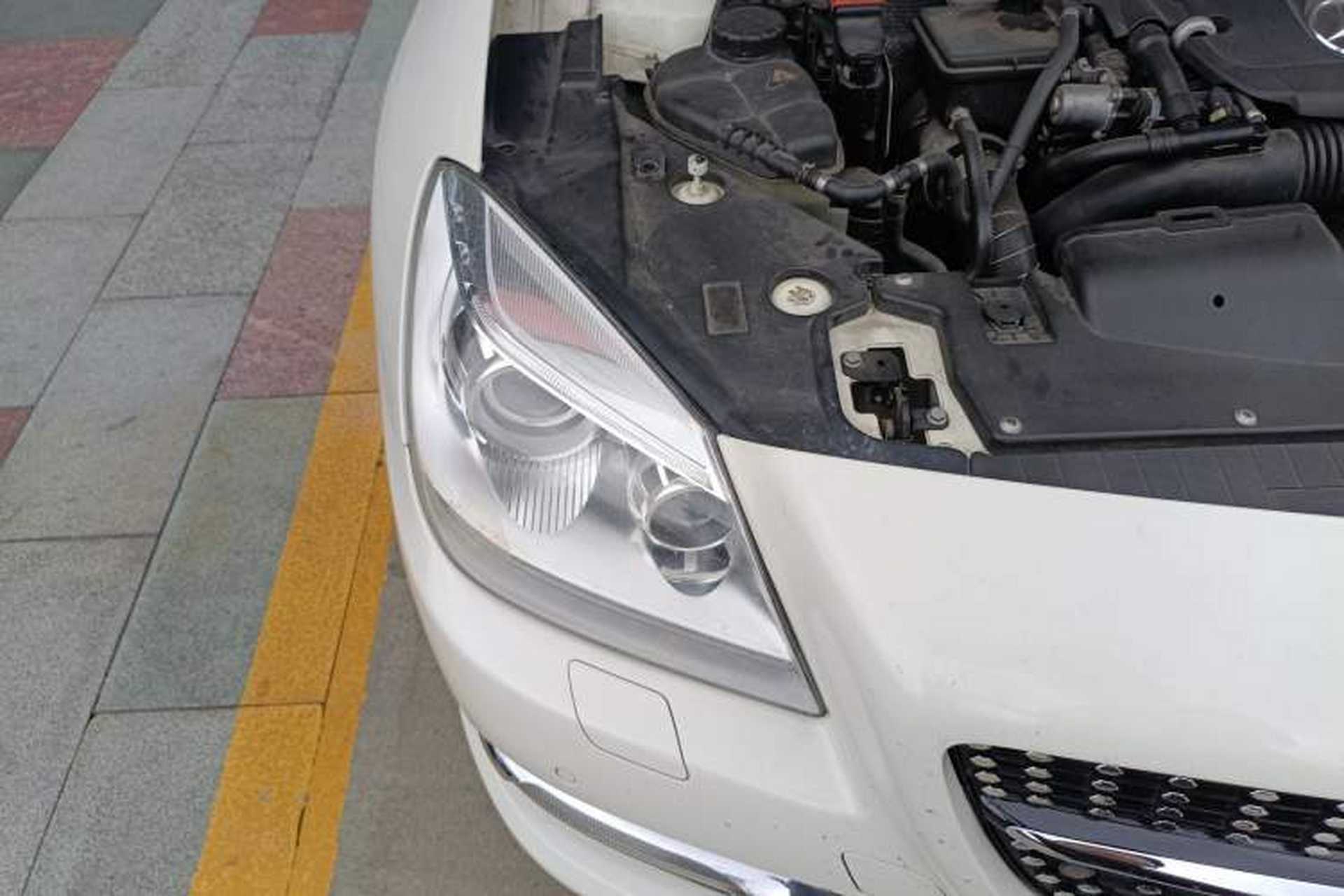 Used Mercedes-Benz SLK-Class 2011 SLK 200 Fashion Model Right Front Headlight