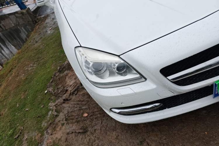 Used Mercedes-Benz SLK-Class 2011 SLK 200 Fashion Model Right Front Headlight