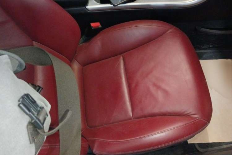 Used Mercedes-Benz SLK-Class 2011 SLK 200 Fashion Model Right Front Seat