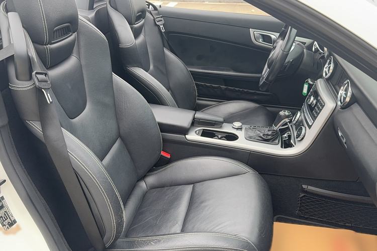 Used Mercedes-Benz SLK-Class 2011 SLK 200 Fashion Model Right Front Seat