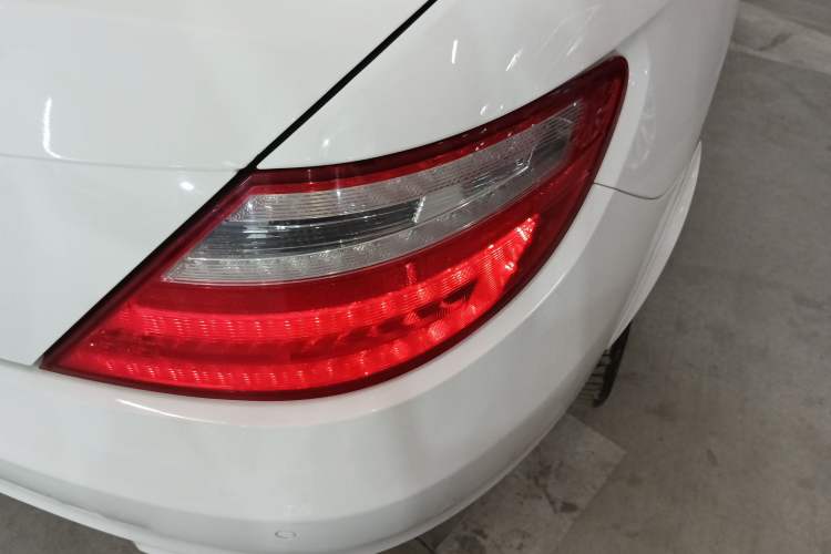 Used Mercedes-Benz SLK-Class 2011 SLK 200 Fashion Model Right Rear Taillight