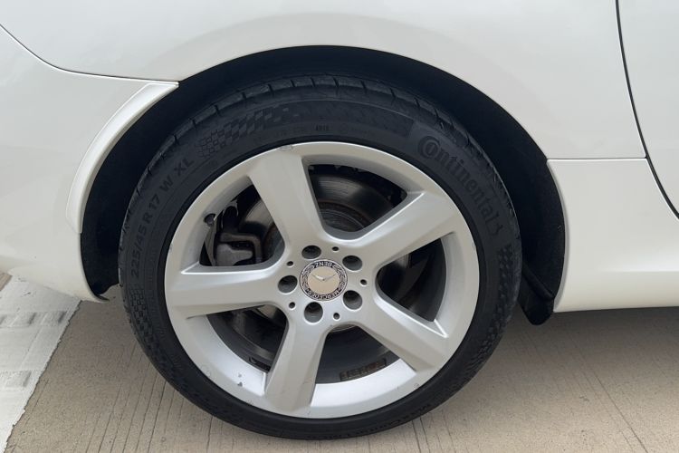 Used Mercedes-Benz SLK-Class 2011 SLK 200 Fashion Model Right Rear Wheel Hub