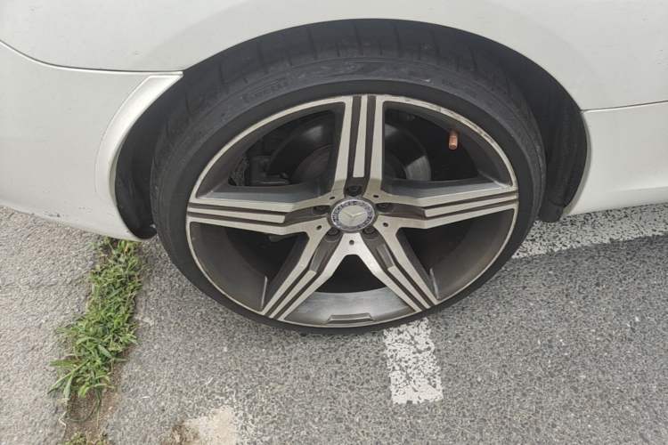Used Mercedes-Benz SLK-Class 2011 SLK 200 Fashion Model Right Rear Wheel Hub