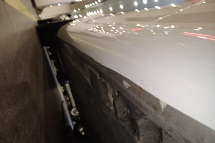 Used Mercedes-Benz SLK-Class 2011 SLK 200 Fashion Model Right Side Sill