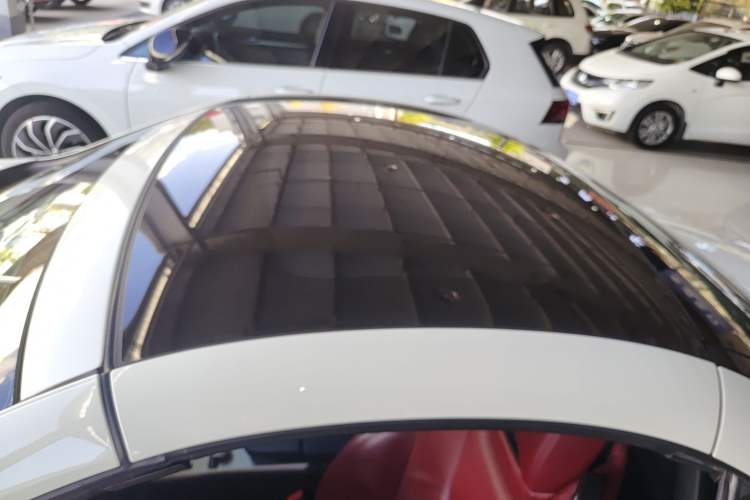 Used Mercedes-Benz SLK-Class 2011 SLK 200 Fashion Model Roof