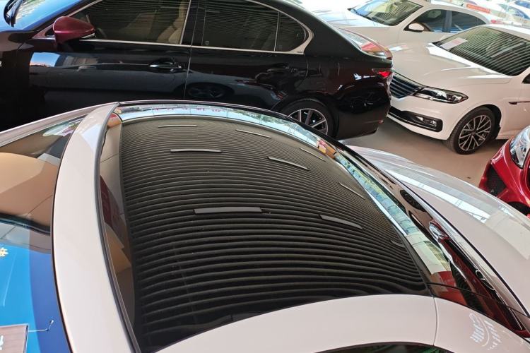 Used Mercedes-Benz SLK-Class 2011 SLK 200 Fashion Model Roof