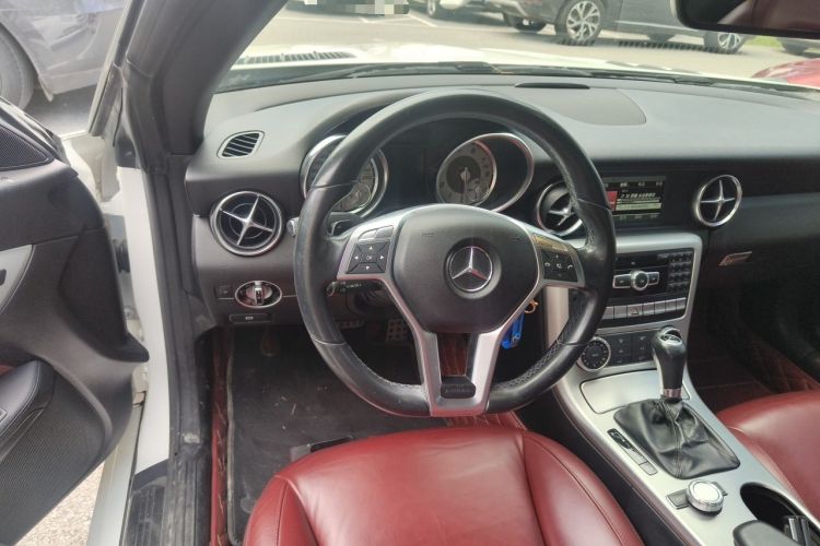 Used Mercedes-Benz SLK-Class 2011 SLK 200 Fashion Model Steering Wheel
