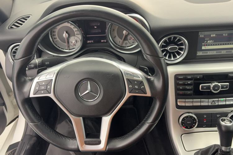 Used Mercedes-Benz SLK-Class 2011 SLK 200 Fashion Model Steering Wheel