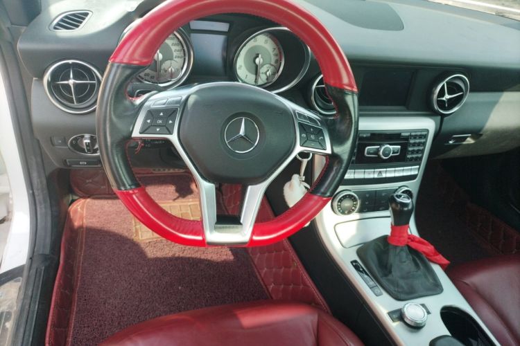 Used Mercedes-Benz SLK-Class 2011 SLK 200 Fashion Model Steering Wheel