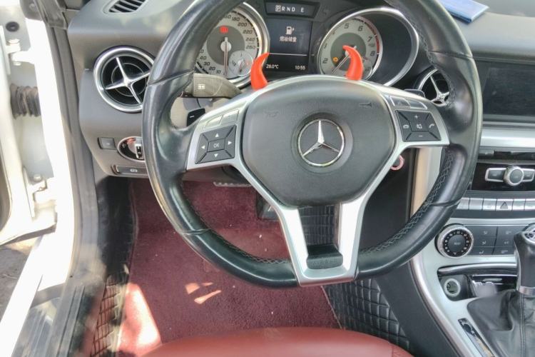 Used Mercedes-Benz SLK-Class 2011 SLK 200 Fashion Model Steering Wheel