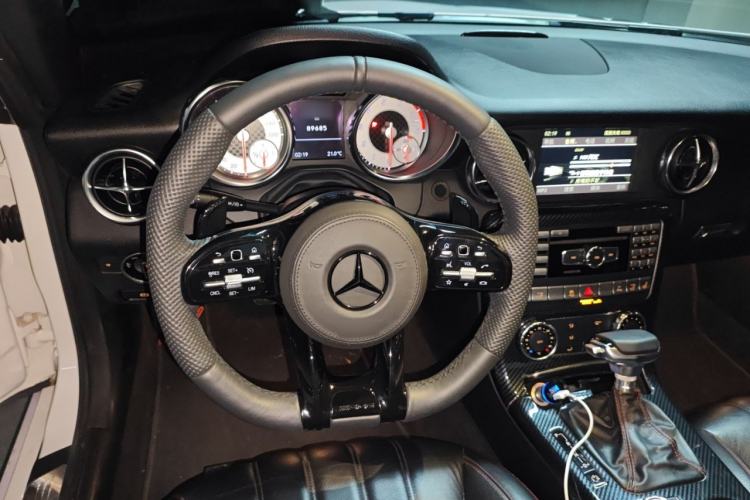 Used Mercedes-Benz SLK-Class 2011 SLK 200 Luxury Sports Model Steering Wheel