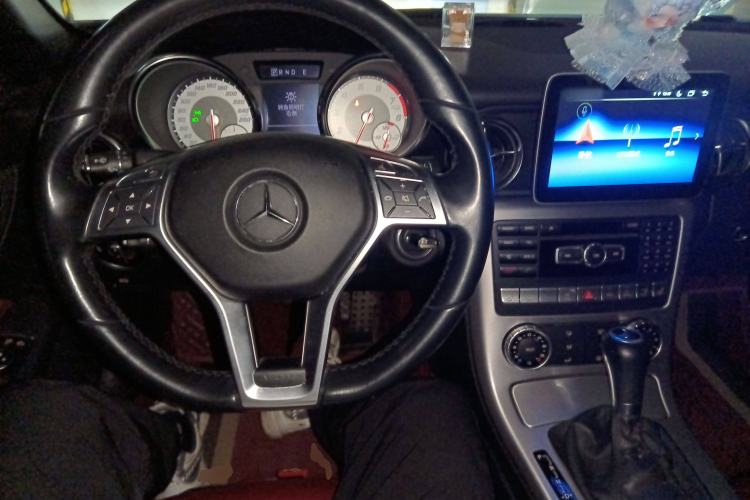 Used Mercedes-Benz SLK-Class 2011 SLK 200 Fashion Model Steering Wheel