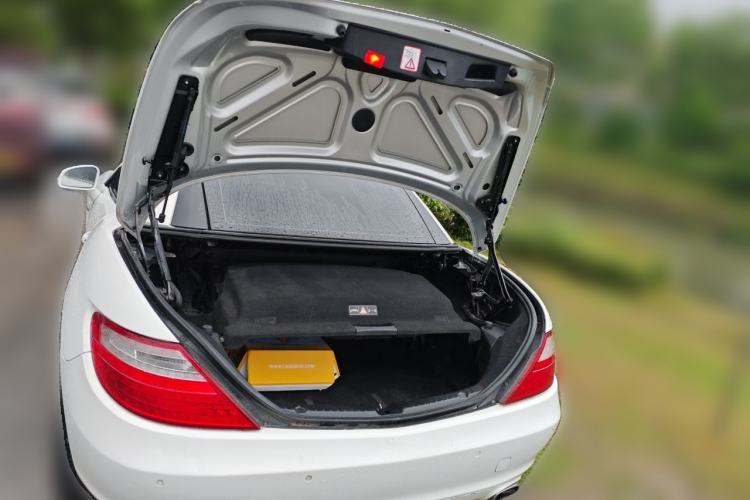 Used Mercedes-Benz SLK-Class 2011 SLK 200 Fashion Model Trunk