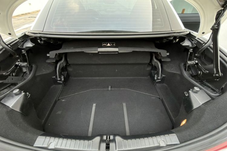Used Mercedes-Benz SLK-Class 2011 SLK 200 Fashion Model Trunk
