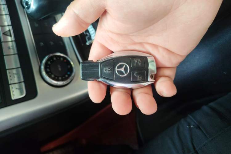 Used Mercedes-Benz SLK-Class 2011 SLK 200 Fashion Model Vehicle Key