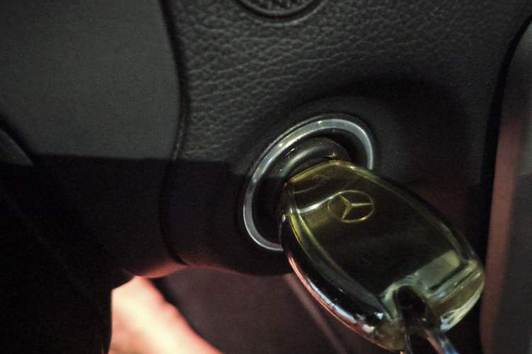 Used Mercedes-Benz SLK-Class 2011 SLK 200 Fashion Model Vehicle Key