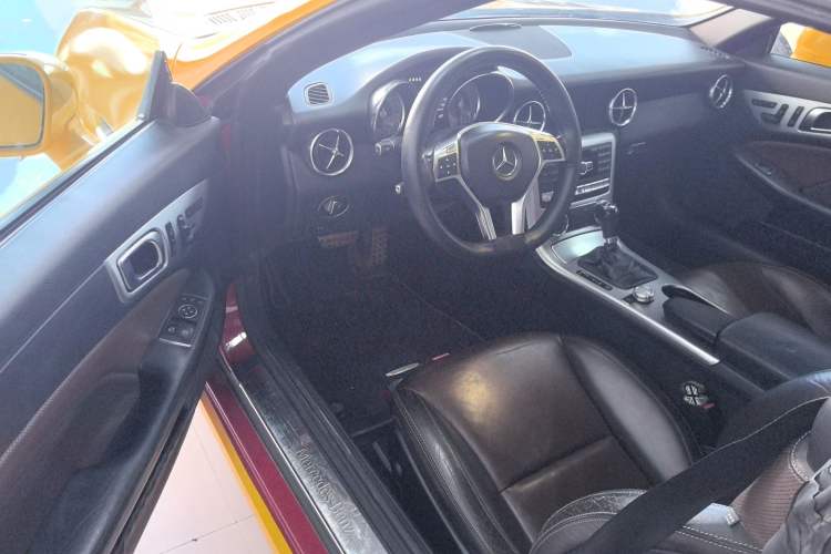 Used Mercedes-Benz SLK-Class 2011 SLK 200 Fashion Model Driver Seat