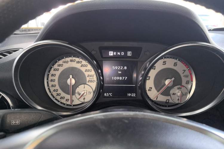 Used Mercedes-Benz SLK-Class 2011 SLK 200 Fashion Model Instrument Cluster