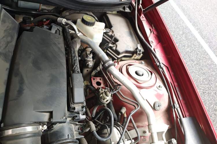 Used Mercedes-Benz SLK-Class 2015 SLK 200 Carbon Fiber Limited Edition Engine Bay Left