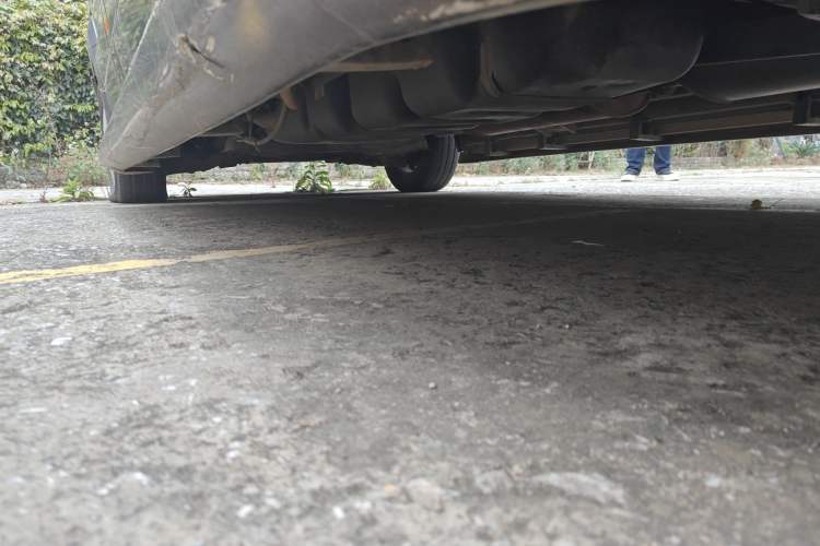 Used Mercedes-Benz Sprinter  Chassis Rear Left