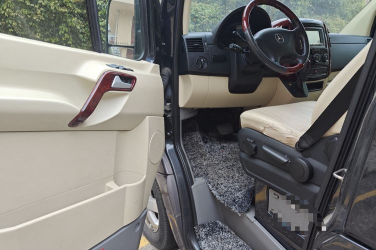 Used Mercedes-Benz Sprinter  Driver Seat