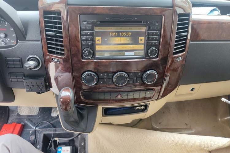 Used Mercedes-Benz Sprinter 2009 Enhanced Version Audio And AC Panel