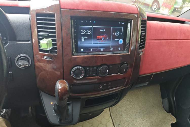 Used Mercedes-Benz Sprinter 2009 Enhanced Version Audio And AC Panel