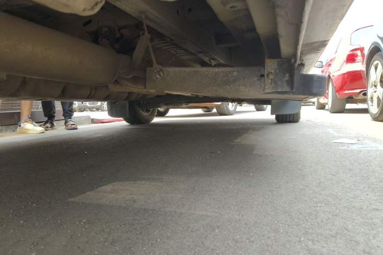 Used Mercedes-Benz Sprinter 2009 Enhanced Version Chassis Rear Right