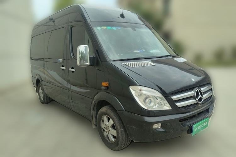 Used Mercedes-Benz Sprinter 2009 Enhanced Version Front Right 45 Deg