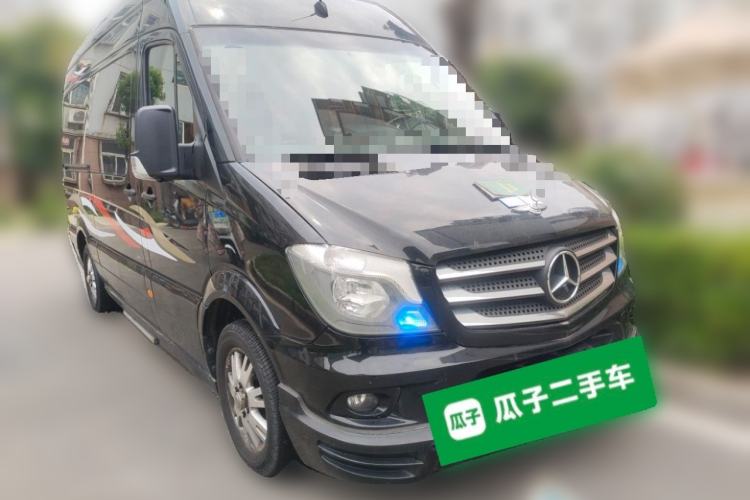 Used Mercedes-Benz Sprinter 2009 Enhanced Version Front Right 45 Deg