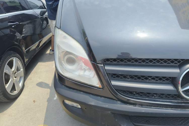 Used Mercedes-Benz Sprinter 2009 Enhanced Version Right Front Headlight
