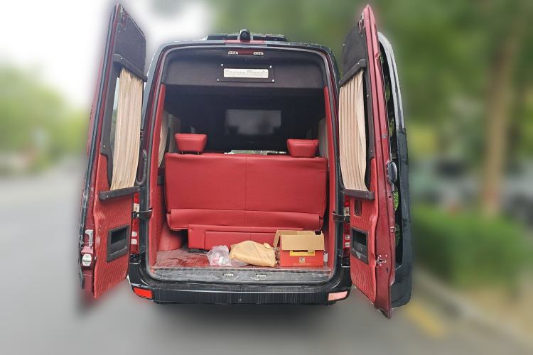 Used Mercedes-Benz Sprinter 2009 Enhanced Version Trunk